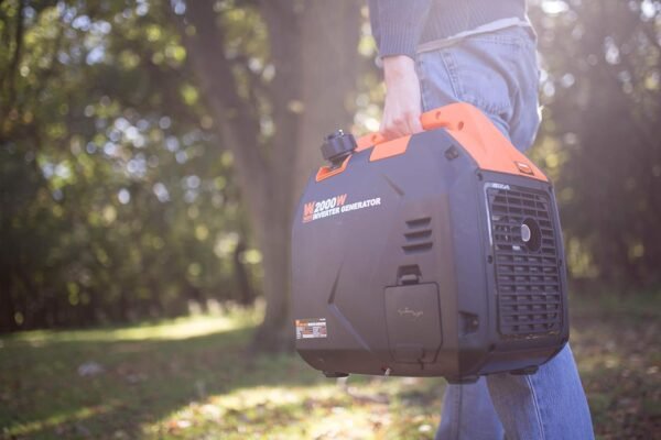 56203i Super Quiet 2000-Watt Portable Inverter Generator w/Fuel Shut Off, CARB Compliant, Ultra Lightweight, Black/Orange - Image 4